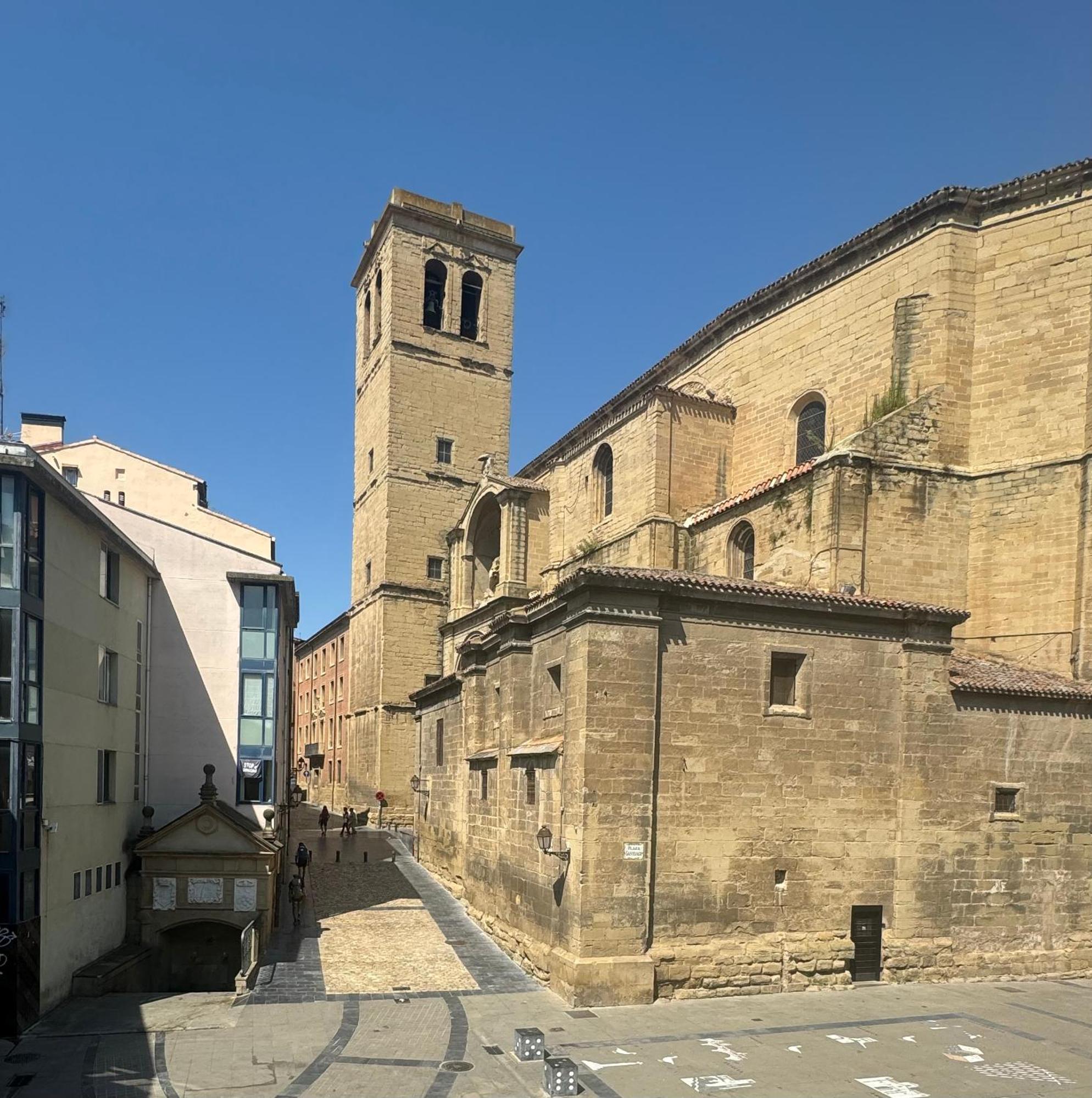 Santiago Tower Aire Ac Casco Antiguo By Apartamentos Логроньйо Екстер'єр фото